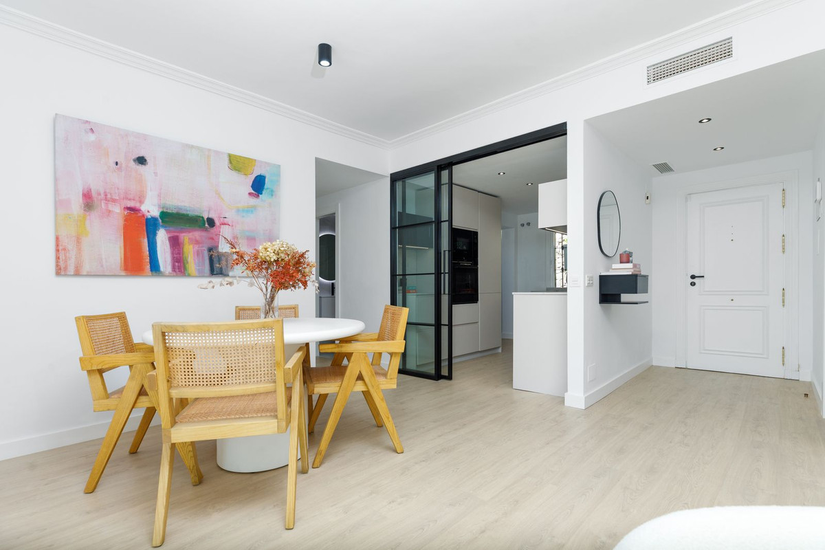 Image {index}: Ground Floor Apartment For sale, Benahavís, €590,000 [HFM-CL10210]