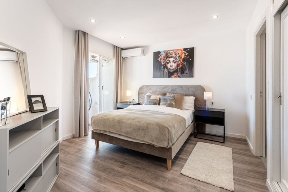 Image {index}: Apartment For sale, Mijas Costa, €325,000 [HFM-CL10212]