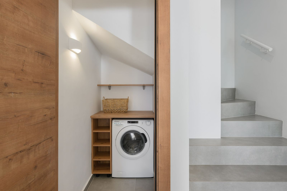 Image {index}: Duplex For sale, Estepona, €749,000 [HFM-CL10211]