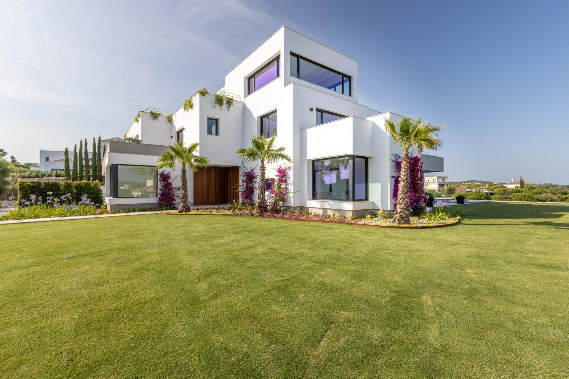 Image 56: detached villa For sale, sotogrande, €6,975,000 [HFM-C40240]