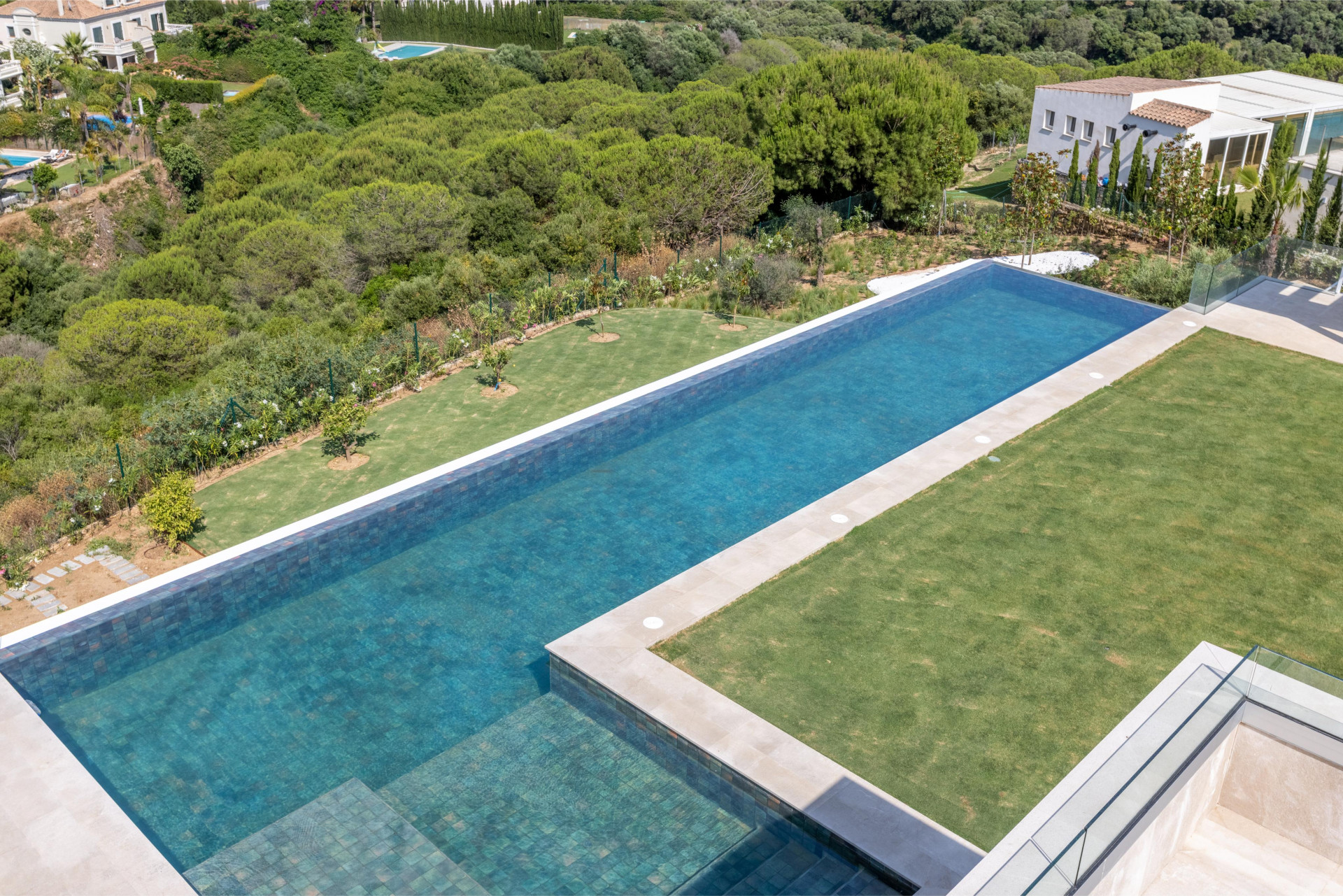 Image 56: detached villa For sale, sotogrande, €6,975,000 [HFM-C40240]