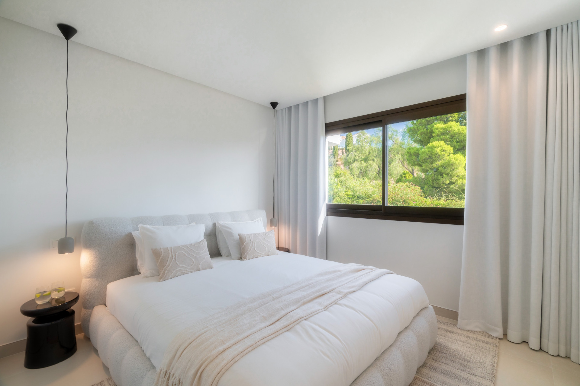 Image {index}: Penthouse Duplex For sale, Benahavís, €1,500,000 [HFM-CL10213]