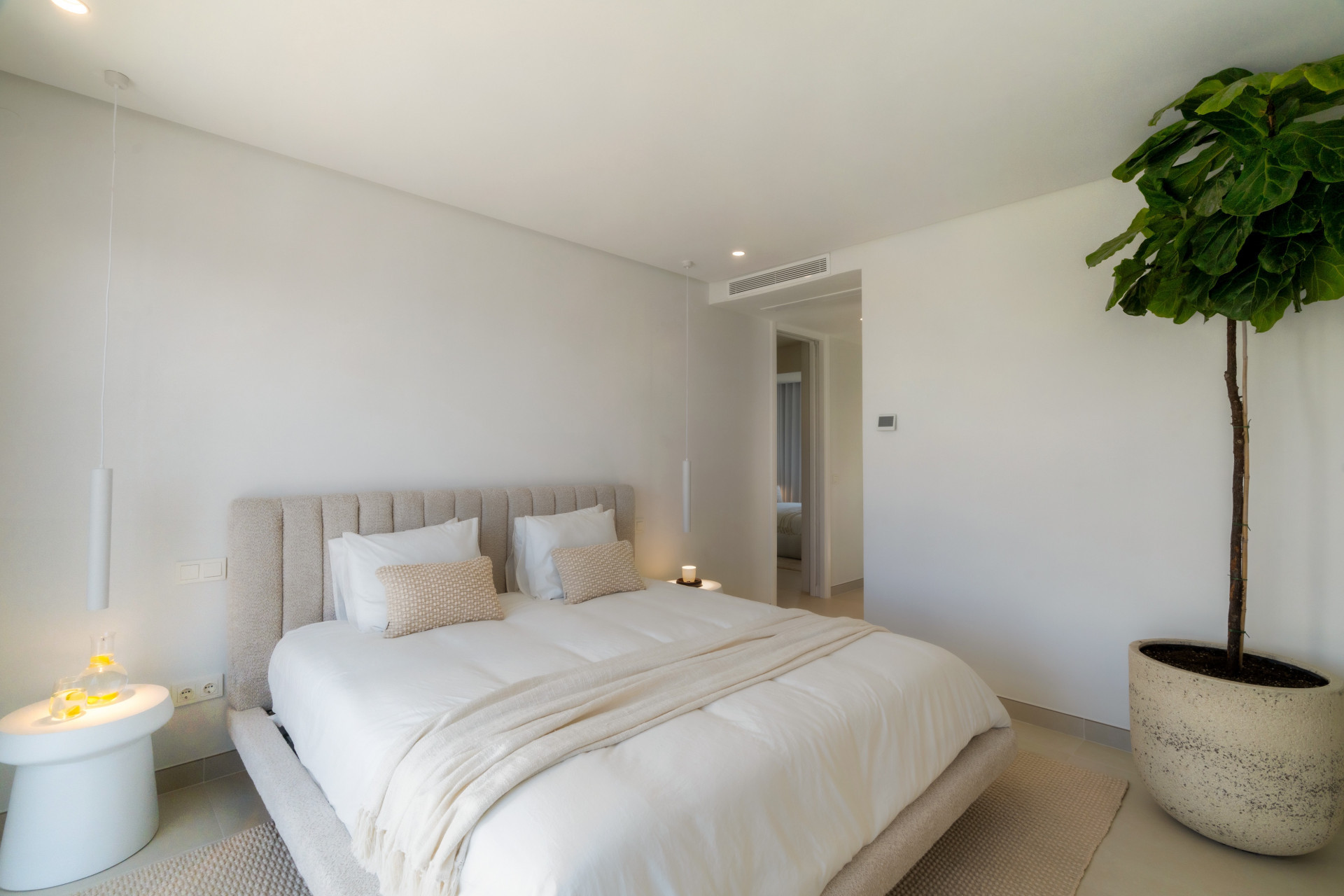 Image {index}: Penthouse Duplex For sale, Benahavís, €1,500,000 [HFM-CL10213]