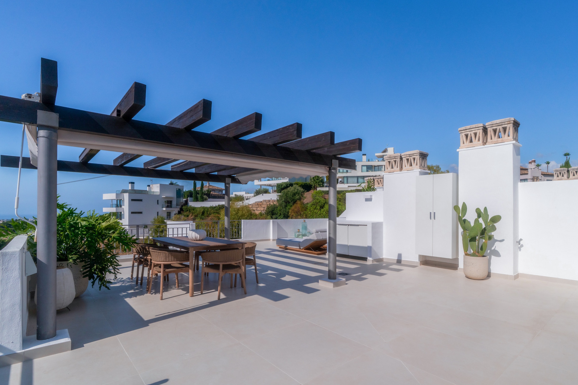 Image {index}: Penthouse Duplex For sale, Benahavís, €1,500,000 [HFM-CL10213]