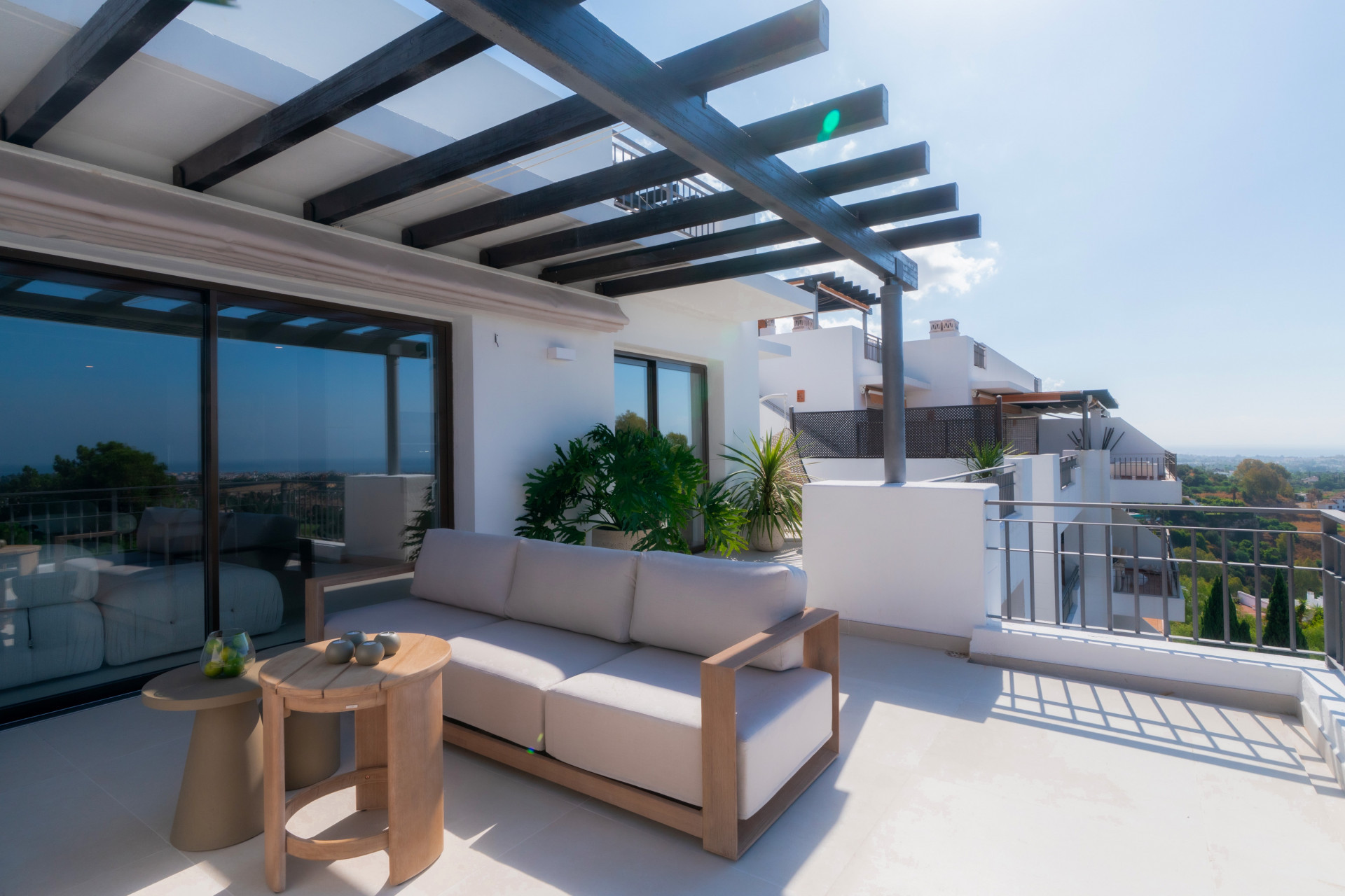 Image {index}: Penthouse Duplex For sale, Benahavís, €1,500,000 [HFM-CL10213]