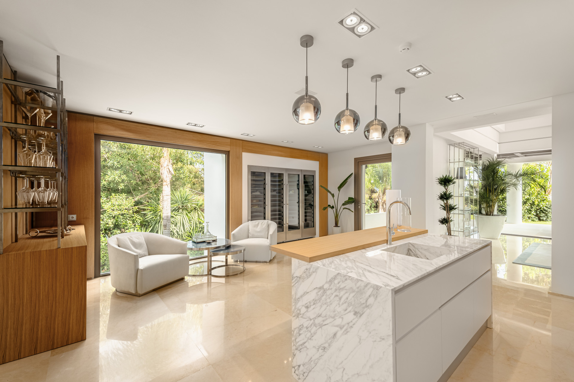 Image 19: detached villa For sale, The Golden Mile, €14,600,000 [HFM-C40201]