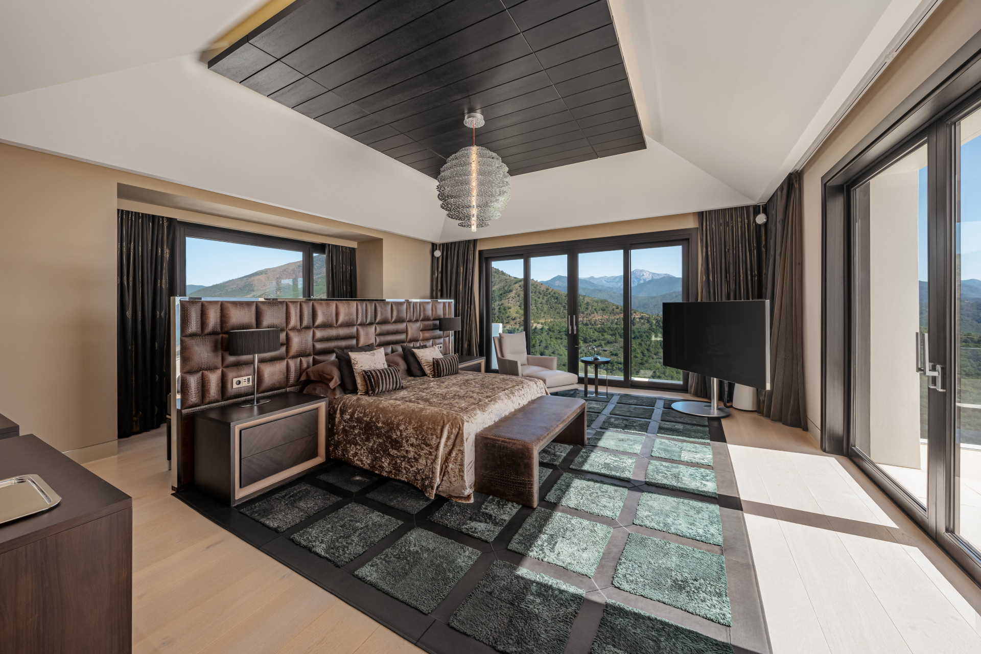 Image 16: detached villa For sale, Benahavís, €17,500,000 [HFM-C40202]