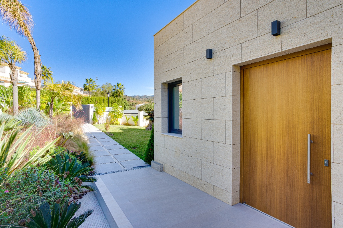 Image 33: detached villa For sale, Marbella, €2,550,000 [HFM-CL10184]