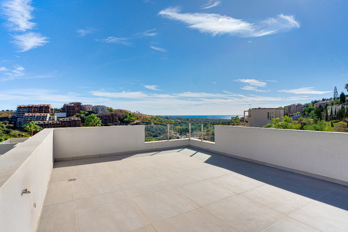 Image 33: detached villa For sale, Marbella, €2,550,000 [HFM-CL10184]