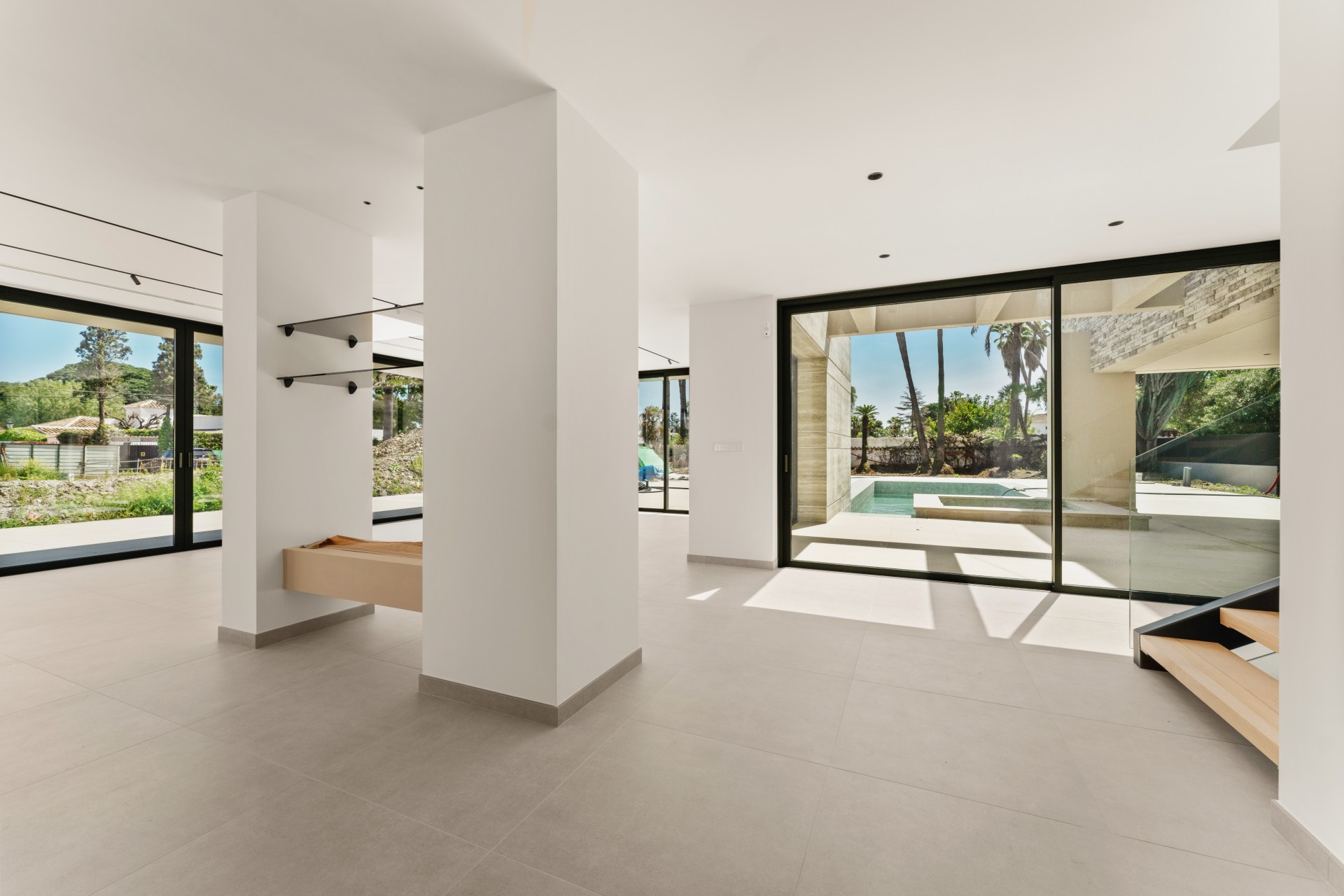 Image 16: detached villa For sale, San Pedro de Alcántara, €5,950,000 [HFM-C40204]