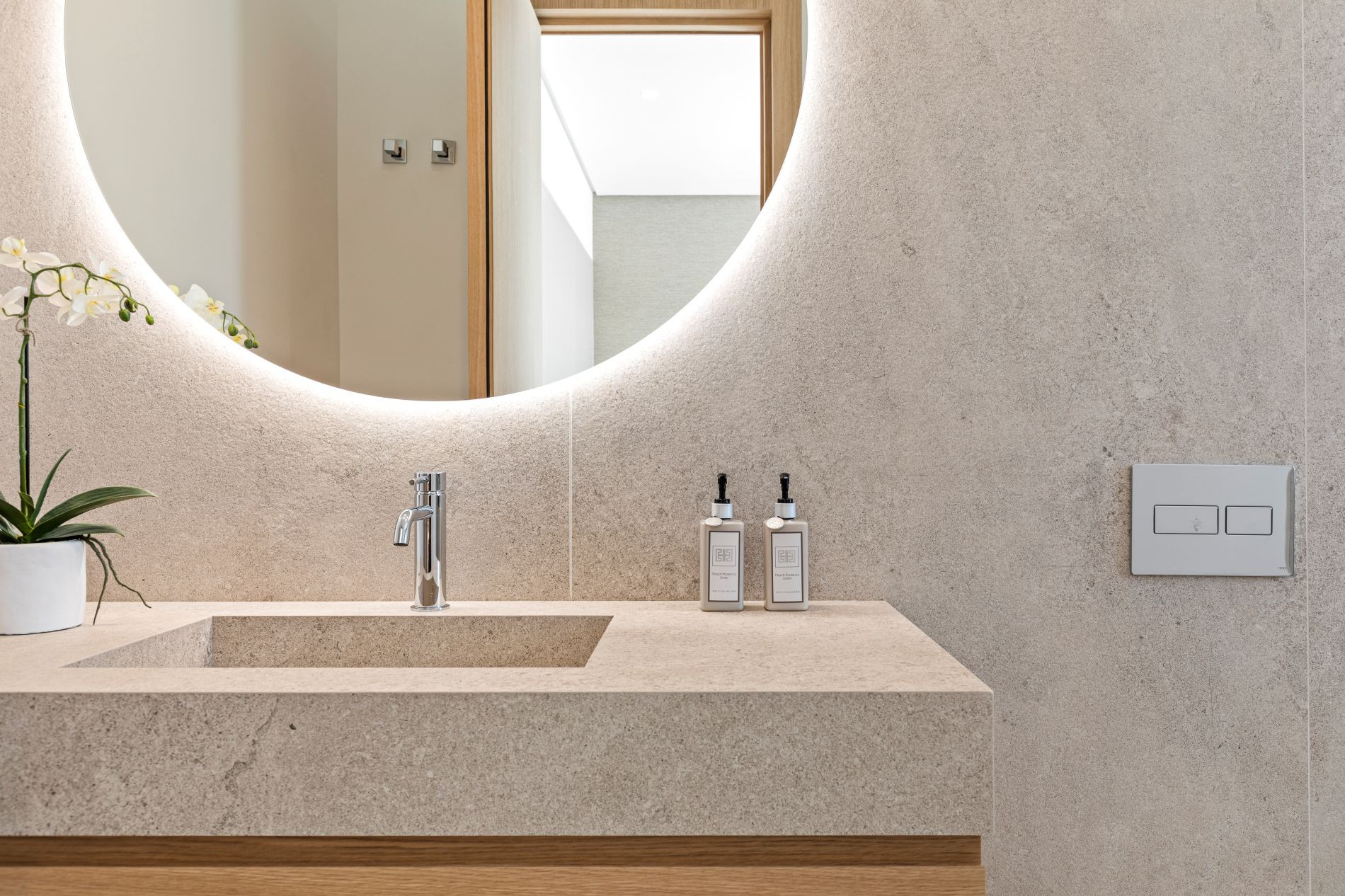 Image 56: detached villa For sale, Benahavís, €3,350,000 [HFM-CL10185]