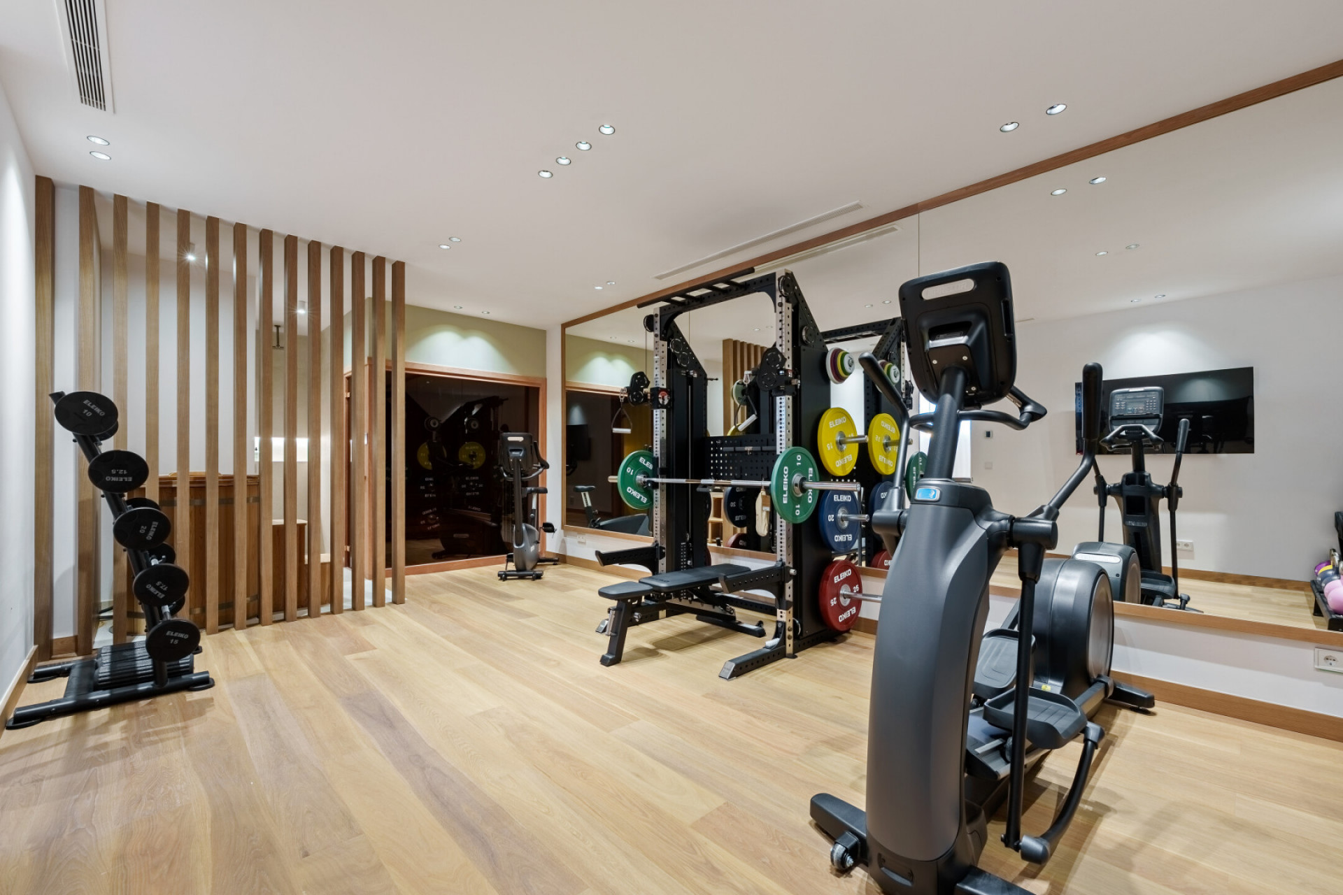 Image 50: detached villa For sale, Benahavís, €5,695,000 [HFM-C40207]