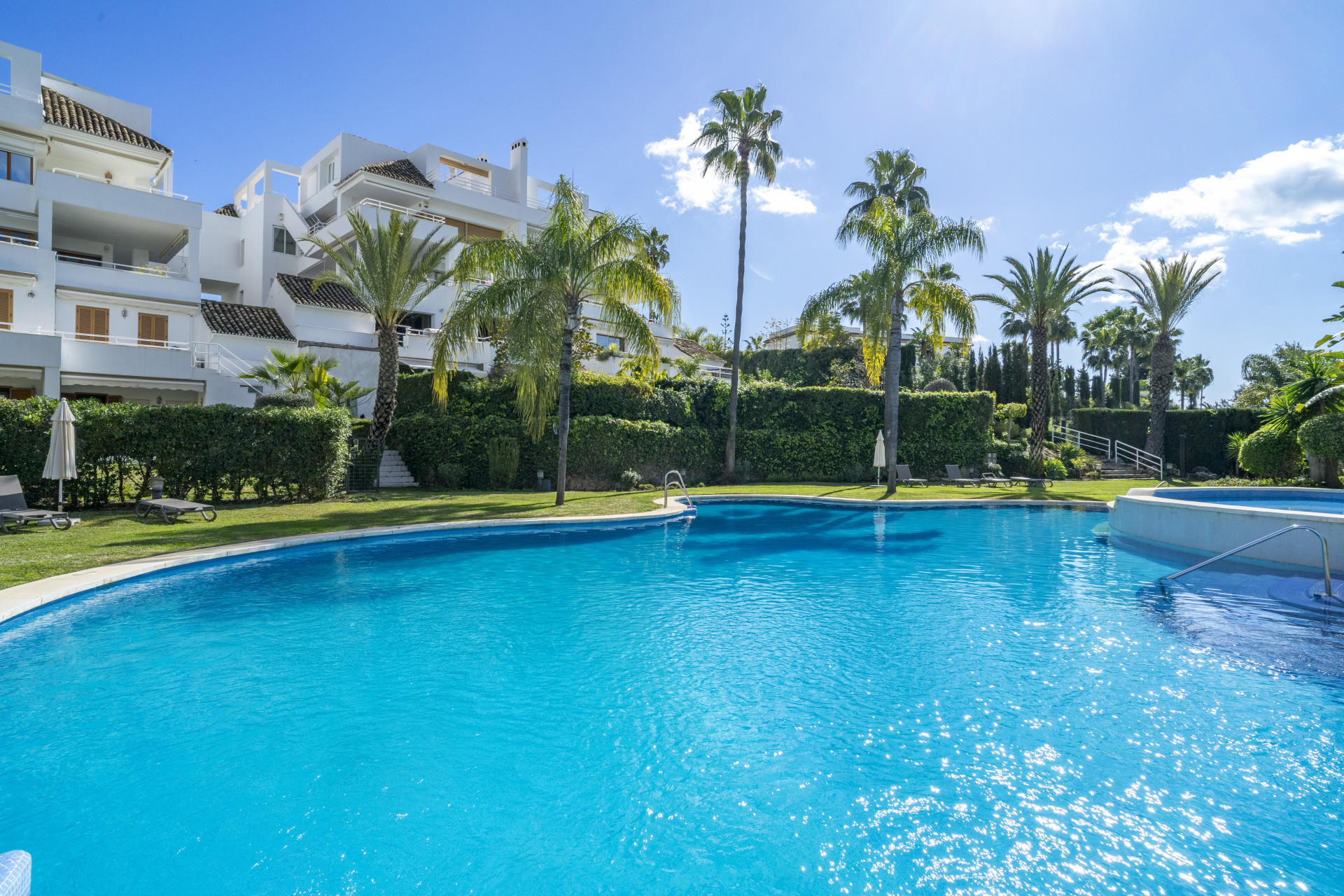 Image {index}: Duplex For sale, Nueva Andalucía, €2,495,000 [HFM-C40212]