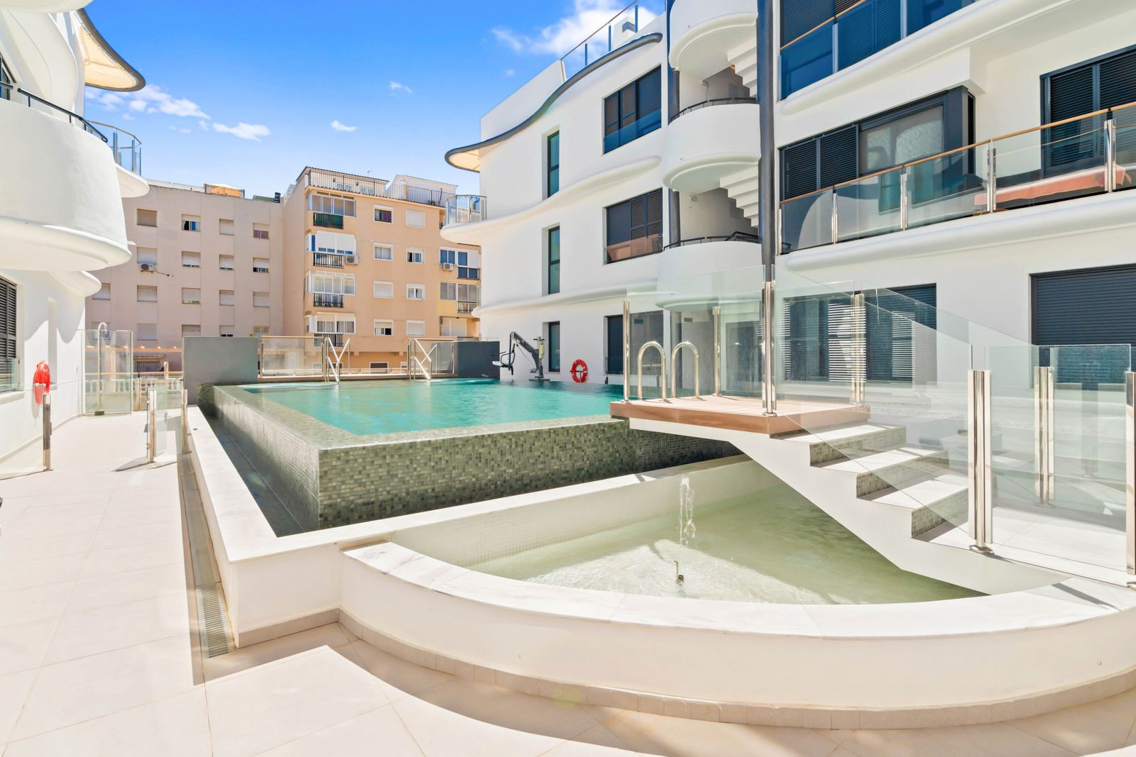 Image 23: apartment For sale, Estepona, €599,900 [HFM-D20007]