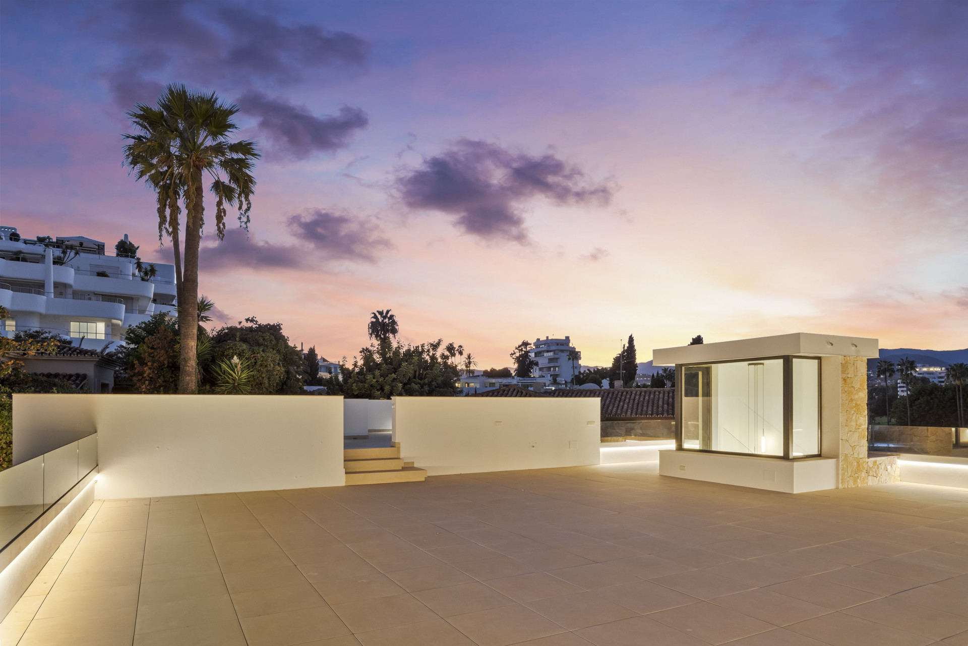 Image 47: detached villa For sale, San Pedro de Alcántara, €3,580,000 [HFM-C40211]