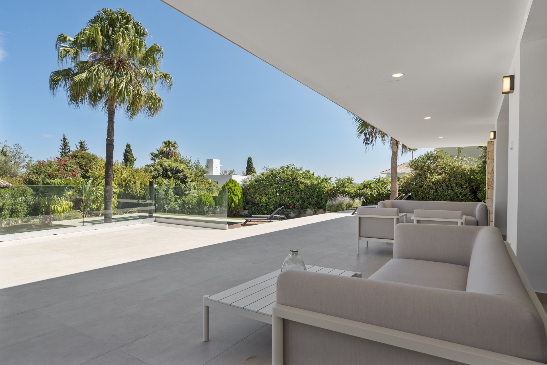 Image 47: detached villa For sale, San Pedro de Alcántara, €3,580,000 [HFM-C40211]