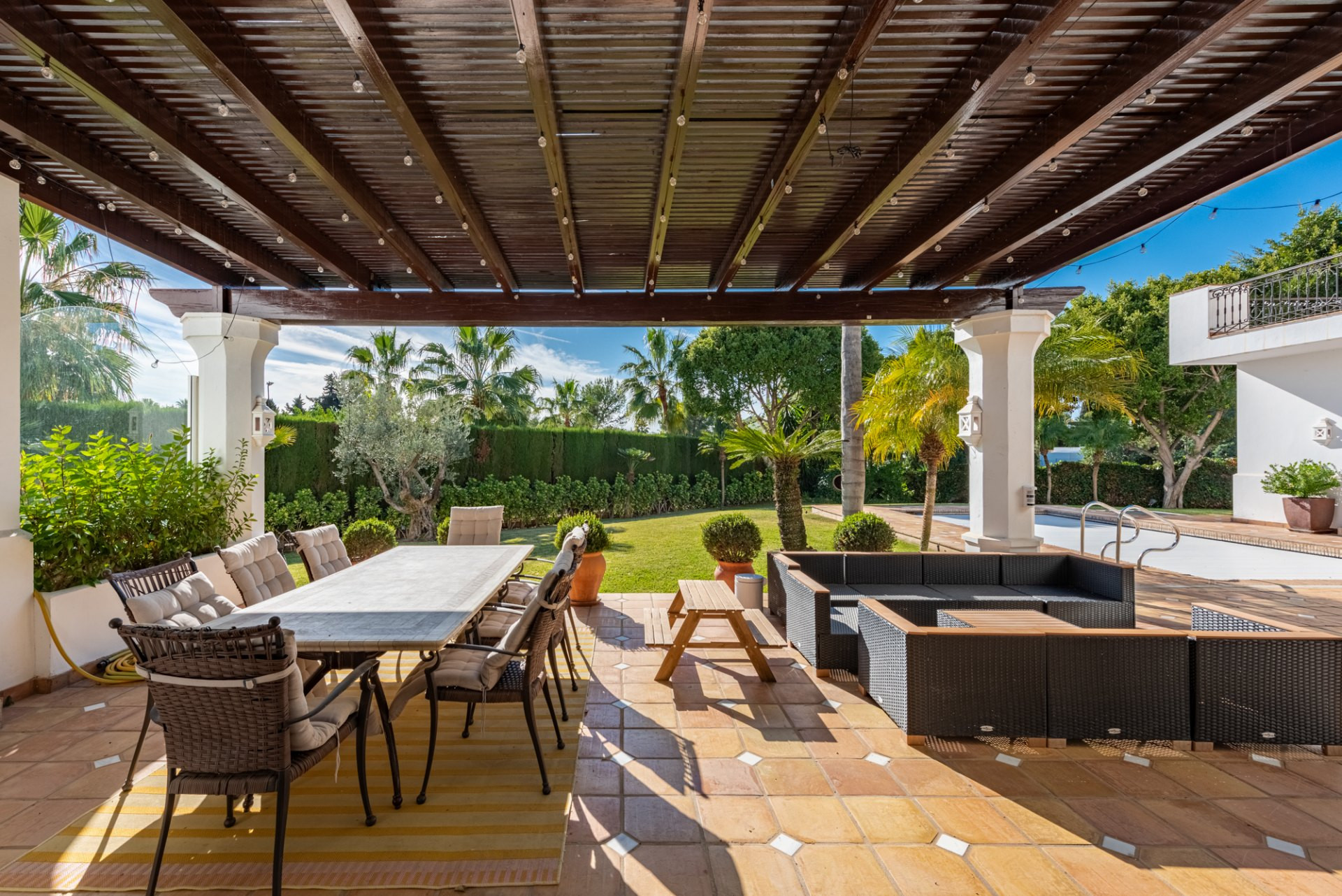 Image 28: villa - chalet For sale, The Golden Mile, €4,295,000 [HFM-CL10187]