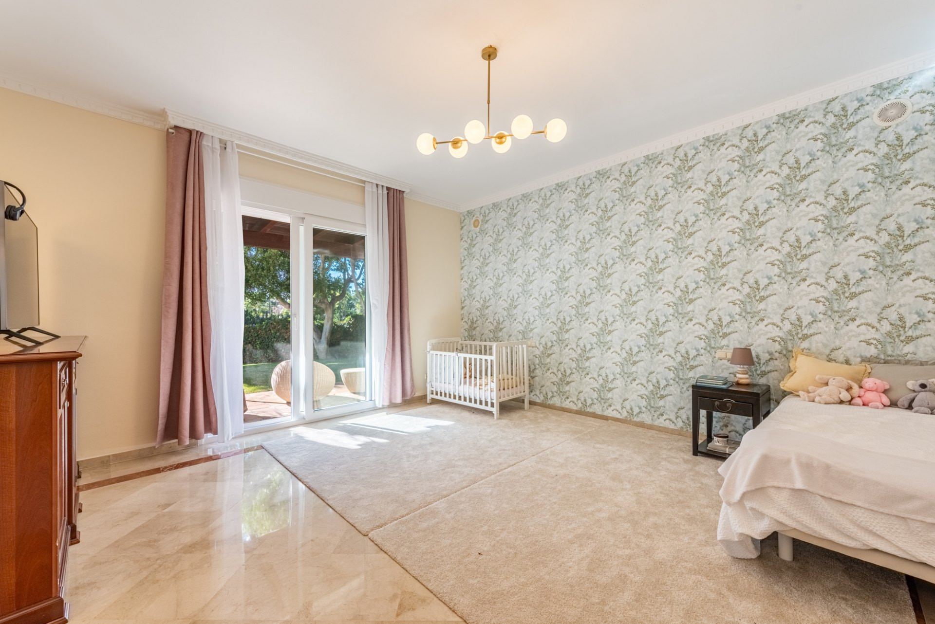 Image 28: villa - chalet For sale, The Golden Mile, €4,295,000 [HFM-CL10187]