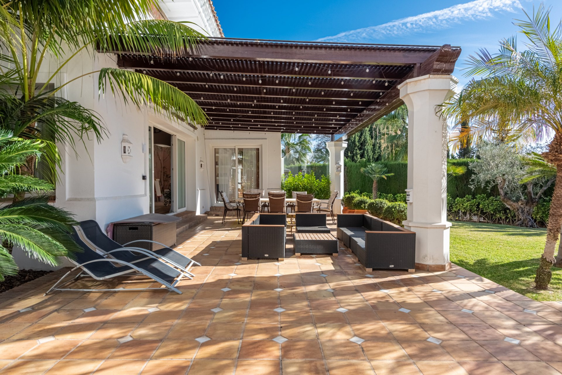 Image 28: villa - chalet For sale, The Golden Mile, €4,295,000 [HFM-CL10187]