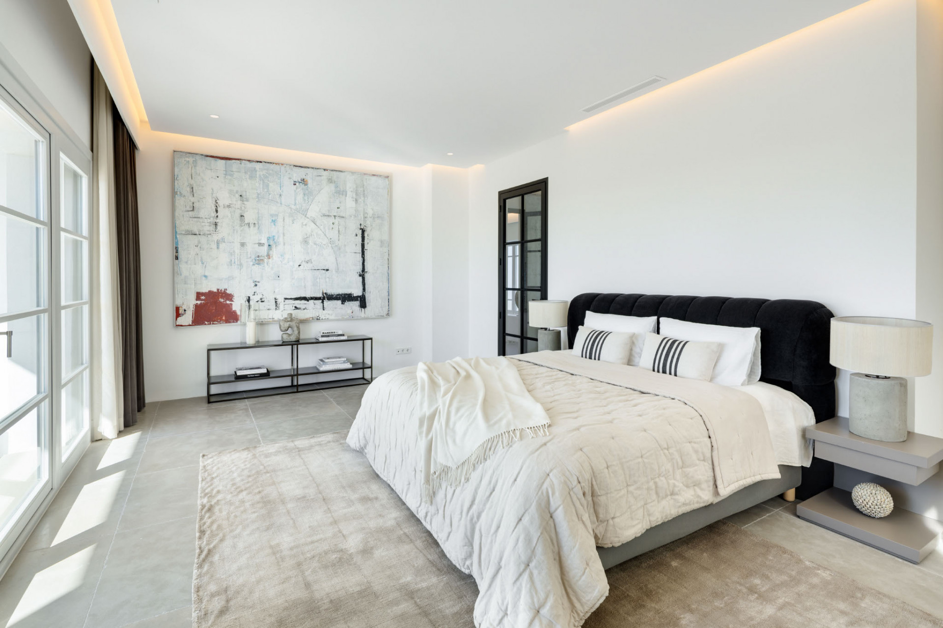 Image 48: detached villa For sale, Benahavís, €10,700,000 [HFM-C40221]