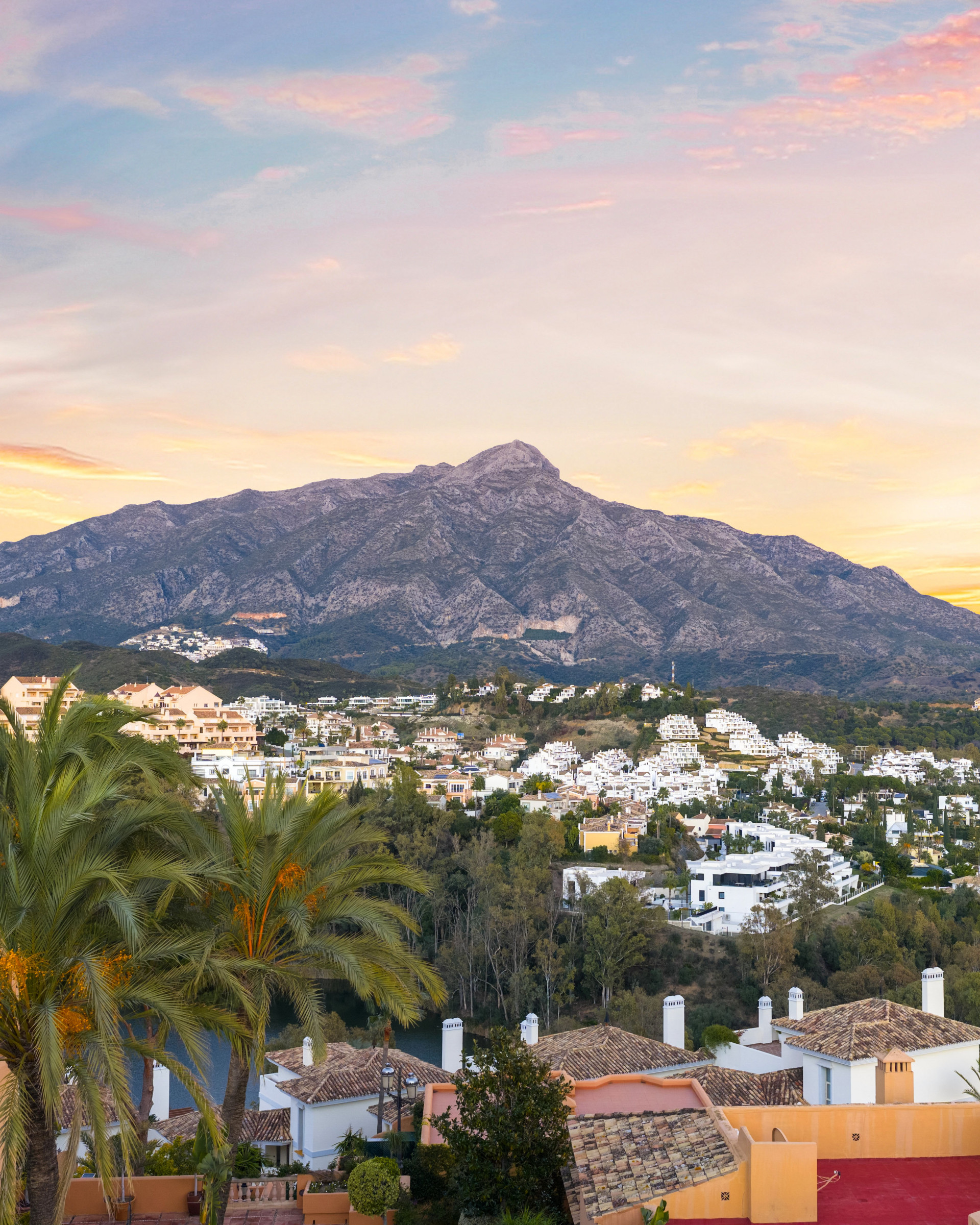 Image {index}: Penthouse Duplex For sale, Nueva Andalucía, €3,495,000 [HFM-C40224]