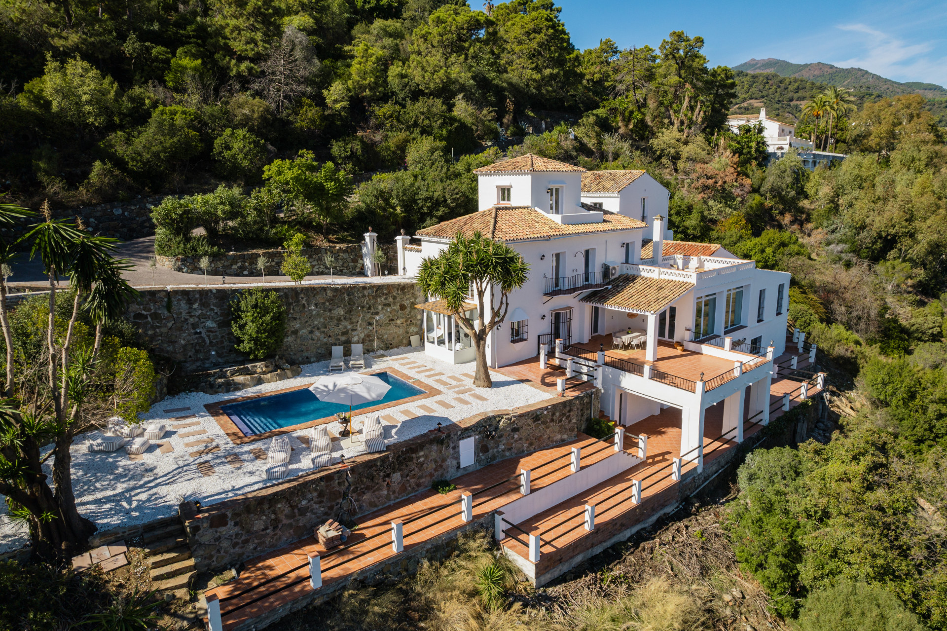 Image 59: detached villa For sale, Benahavís, €2,995,000 [HFM-C40223]