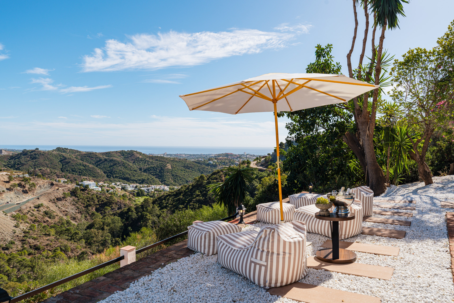 Image 59: detached villa For sale, Benahavís, €2,995,000 [HFM-C40223]