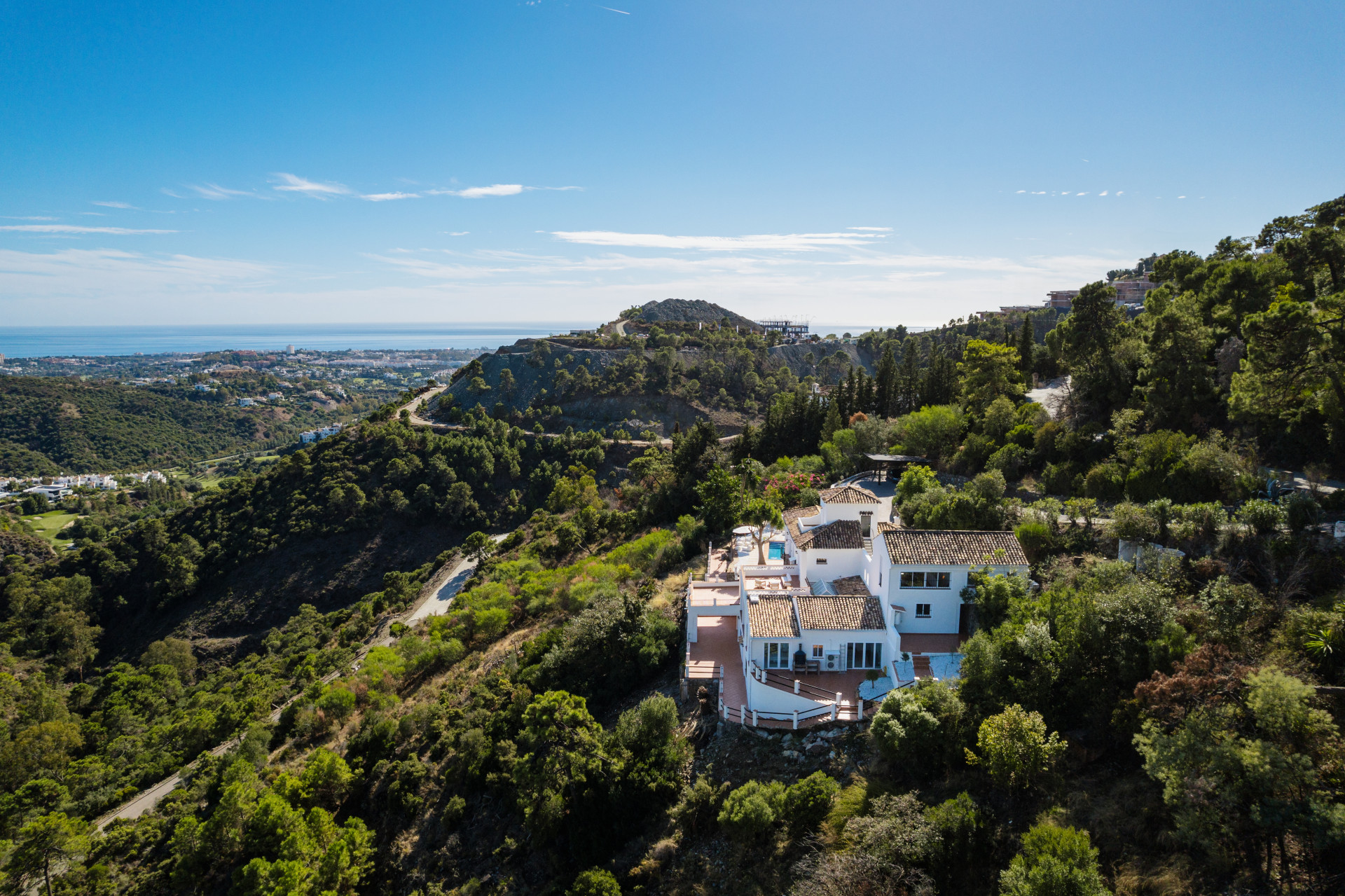 Image 59: detached villa For sale, Benahavís, €2,995,000 [HFM-C40223]