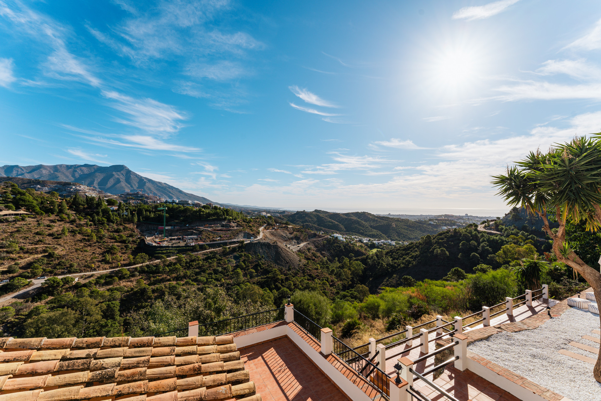 Image 59: detached villa For sale, Benahavís, €2,995,000 [HFM-C40223]