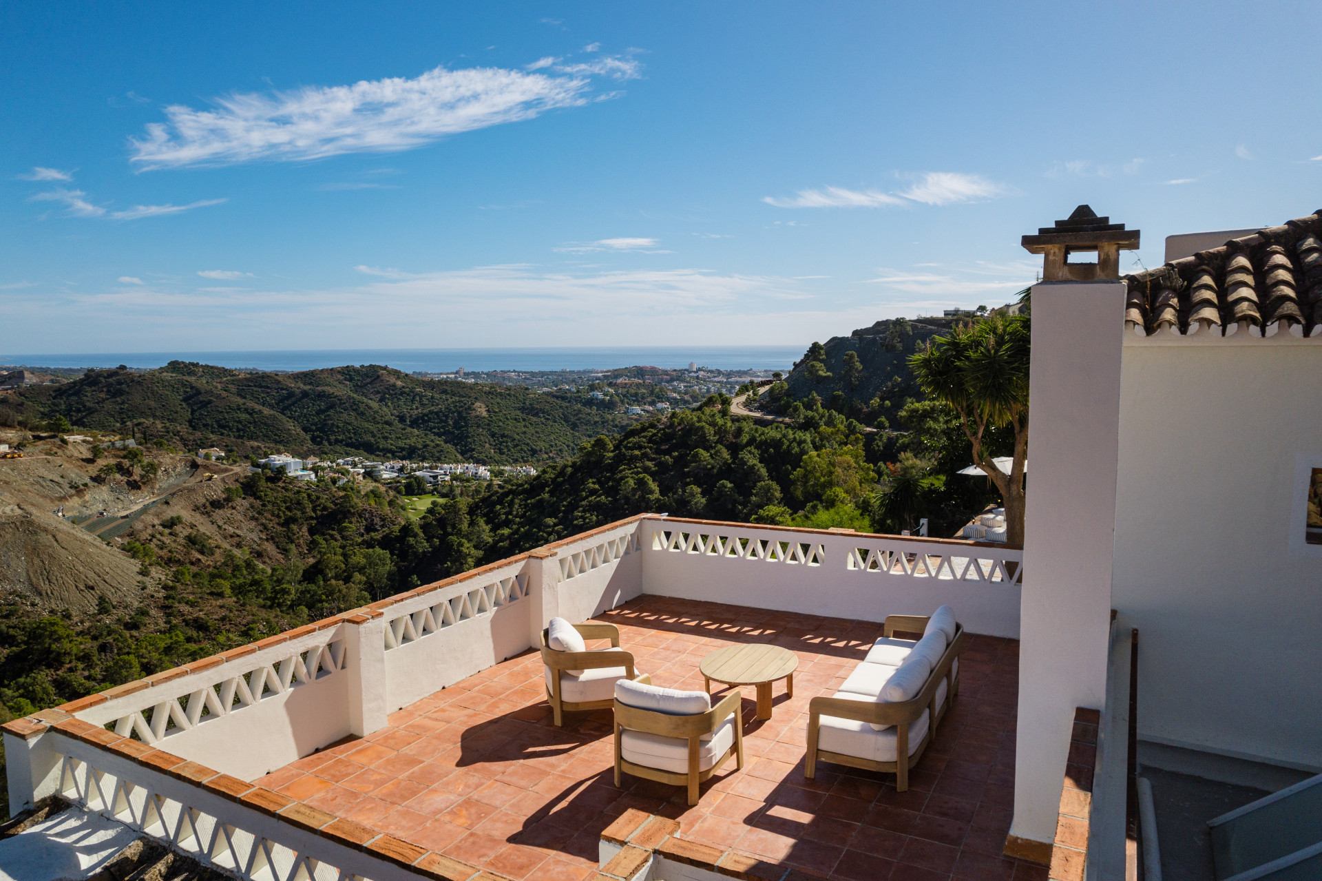 Image 59: detached villa For sale, Benahavís, €2,995,000 [HFM-C40223]