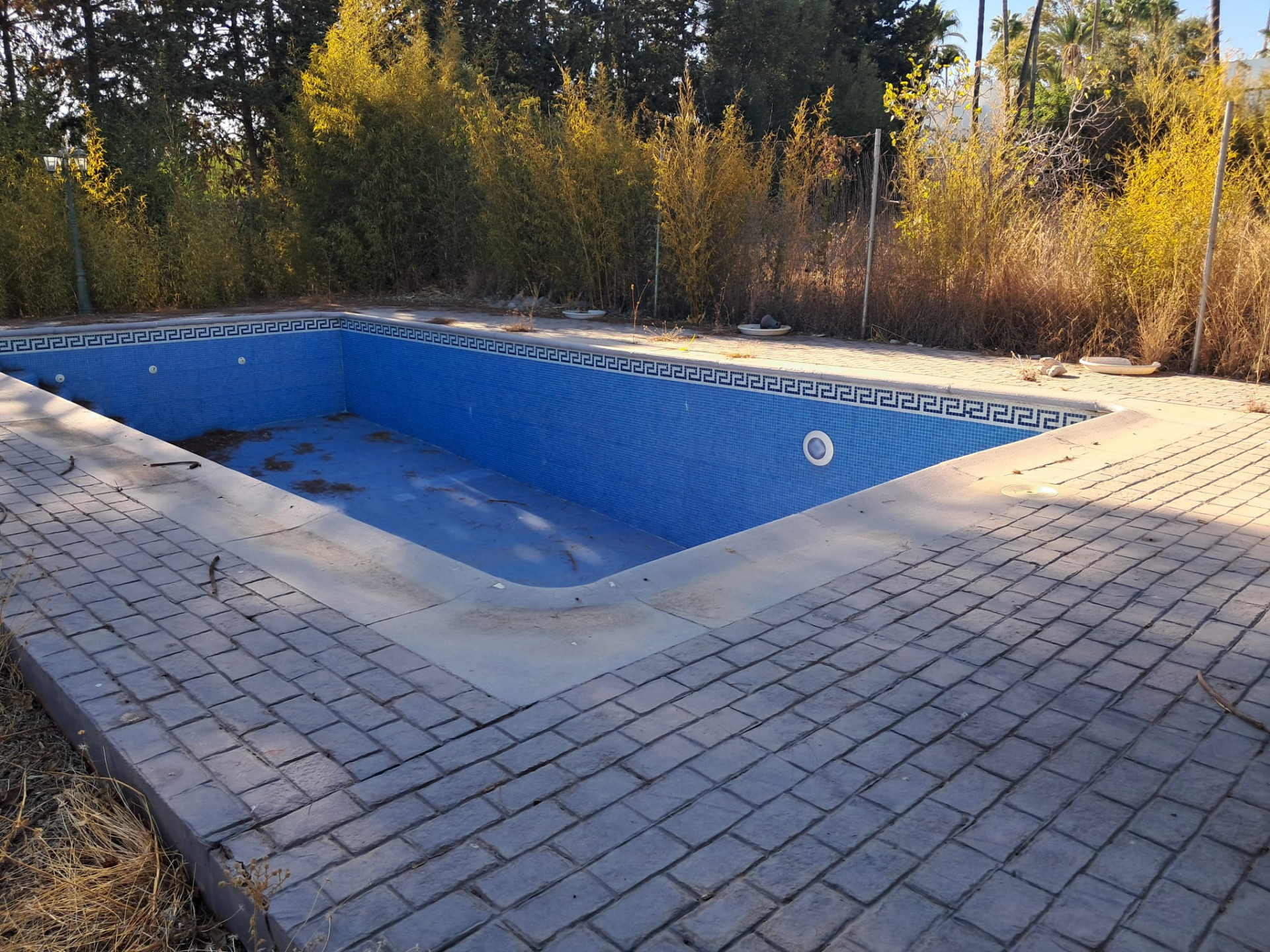 Image 24: detached villa For sale, Estepona, €1,150,000 [HFM-C40227]