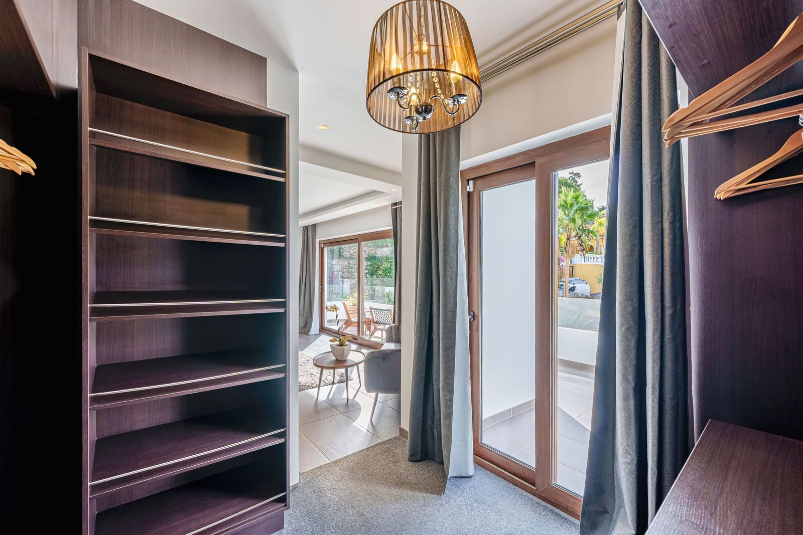 Image 48: detached villa For sale, Marbella, €2,200,000 [HFM-CL10189]