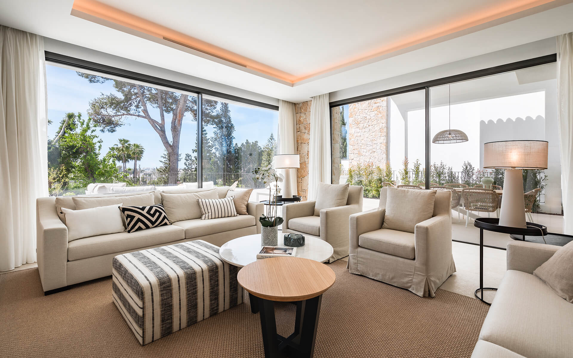 Image 22: detached villa For sale, San Pedro de Alcántara, €2,400,000 [HFM-N10087]