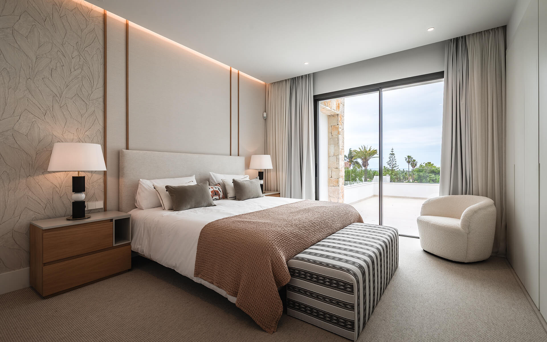 Image 22: detached villa For sale, San Pedro de Alcántara, €2,400,000 [HFM-N10087]