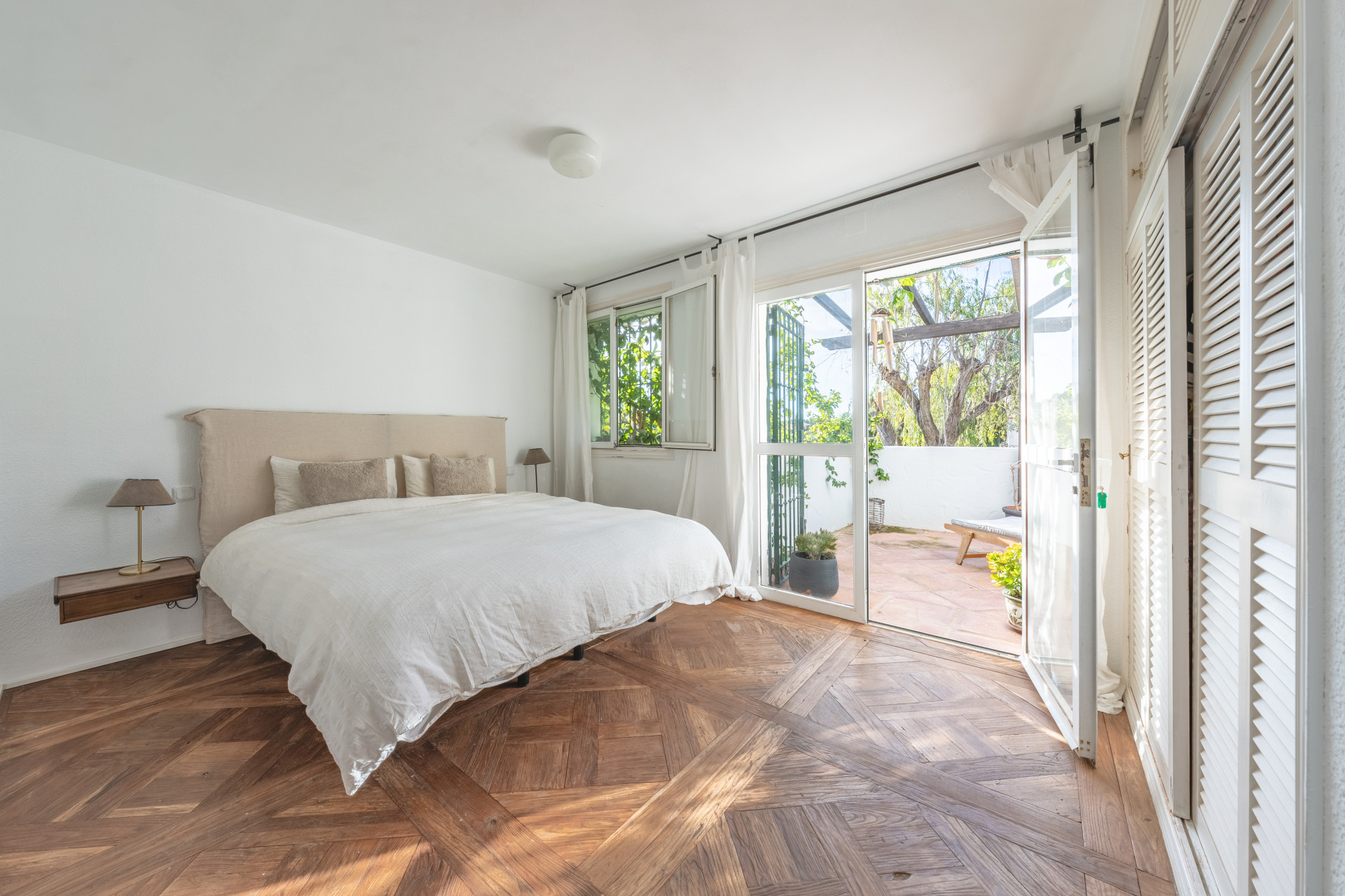 Image 46: detached villa For sale, Estepona, €1,494,000 [HFM-CL10198]