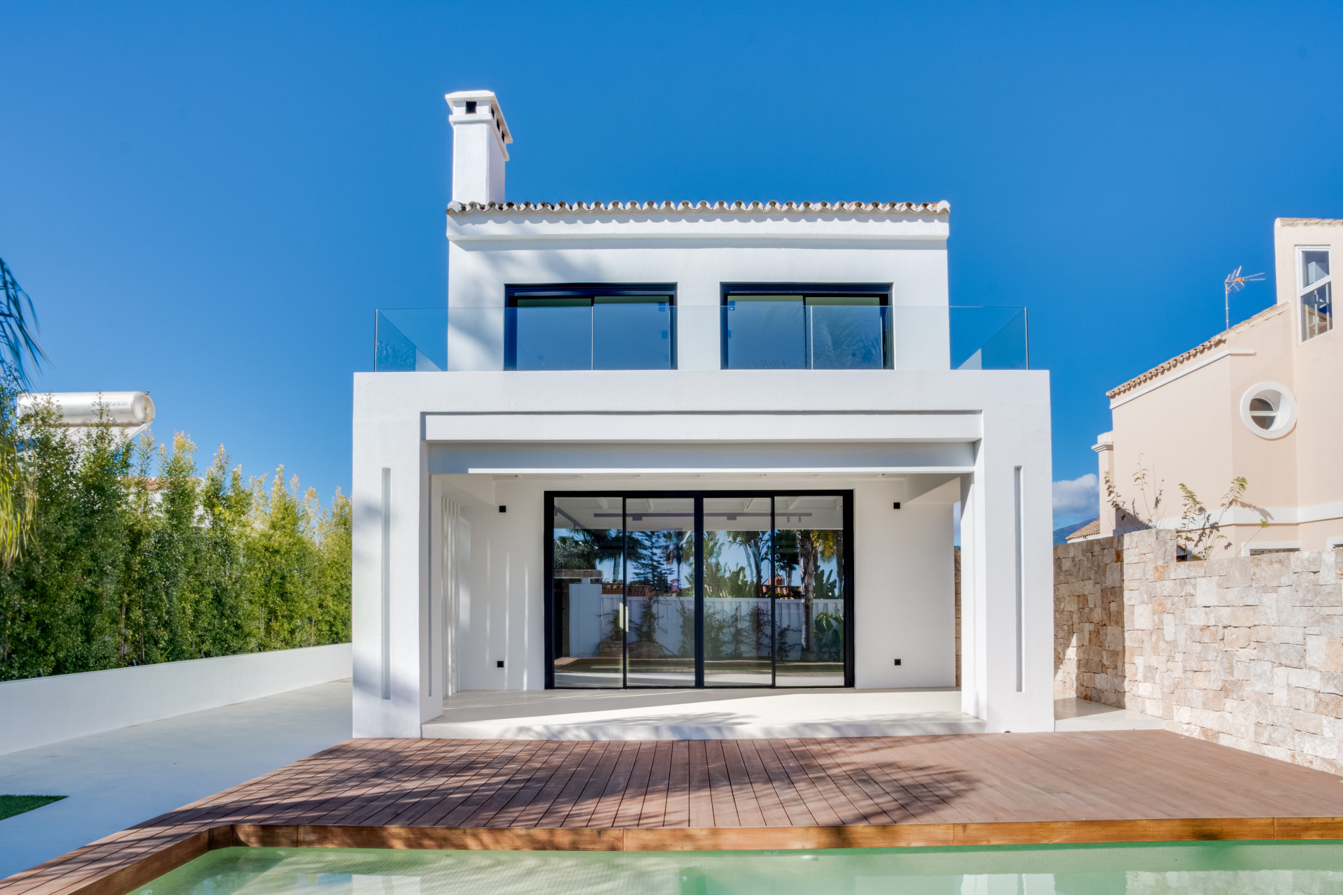 Image 35: villa - chalet For sale, Estepona, €1,595,000 [HFM-CL10227]