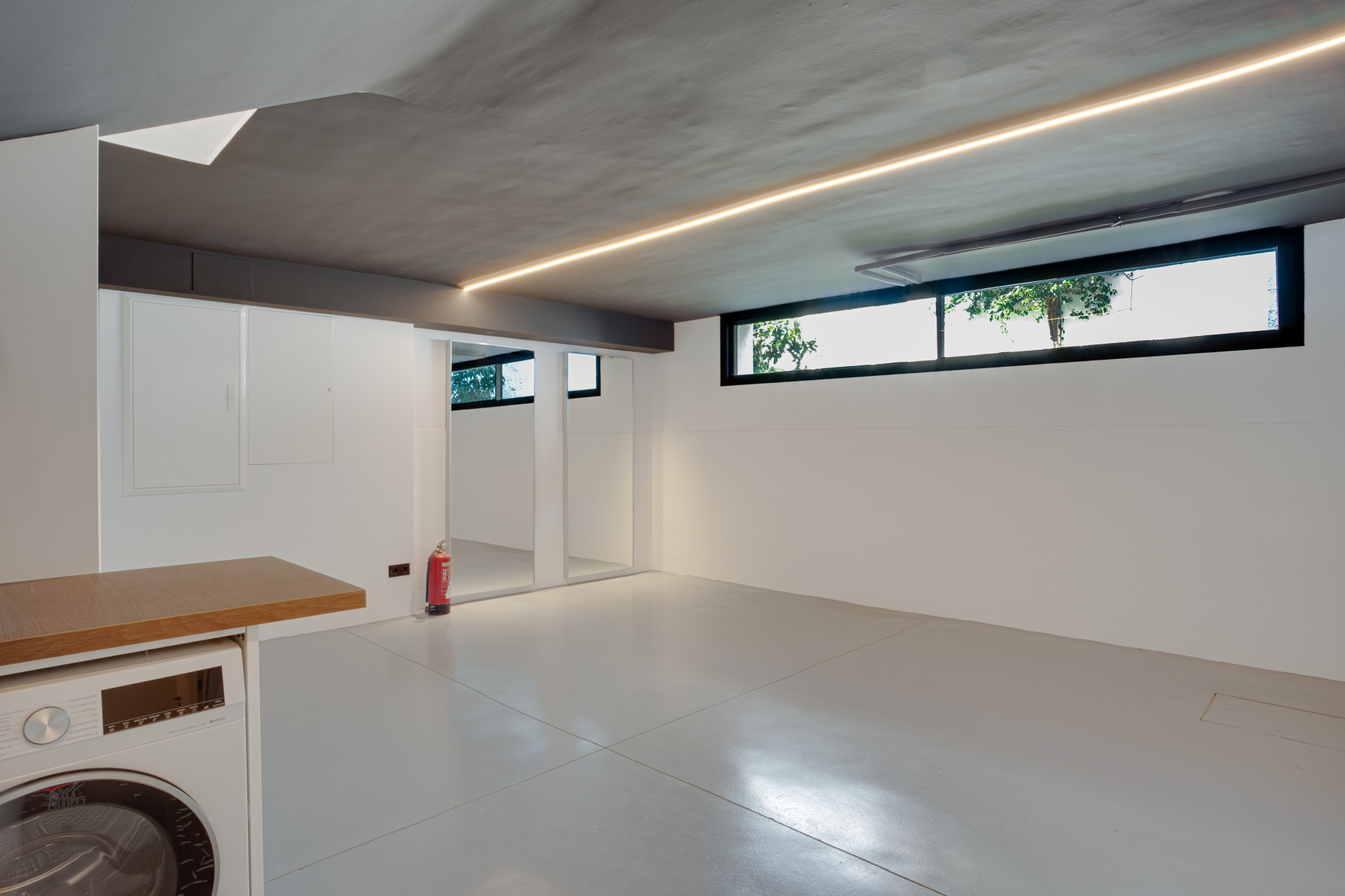 Image 35: villa - chalet For sale, Estepona, €1,595,000 [HFM-CL10227]