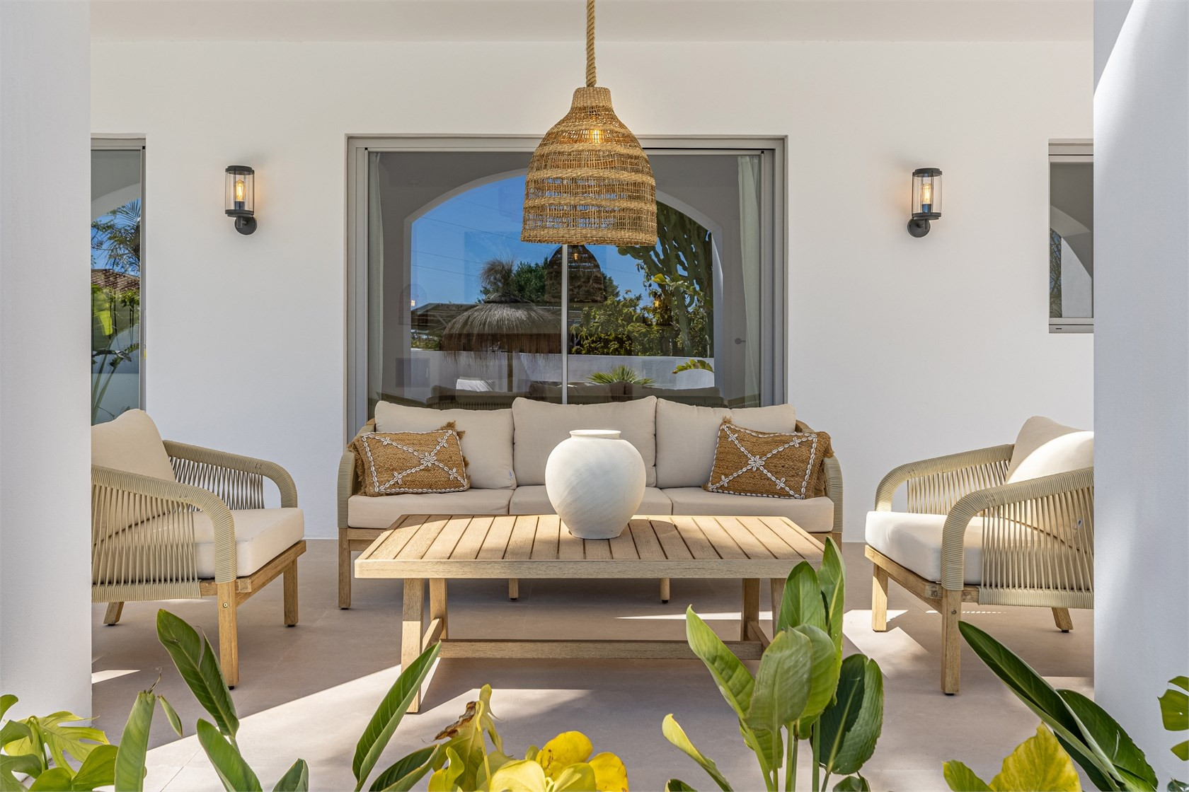 Image {index}: Detached Villa For sale, Nueva Andalucía, €1,795,000 [HFM-CL10228]