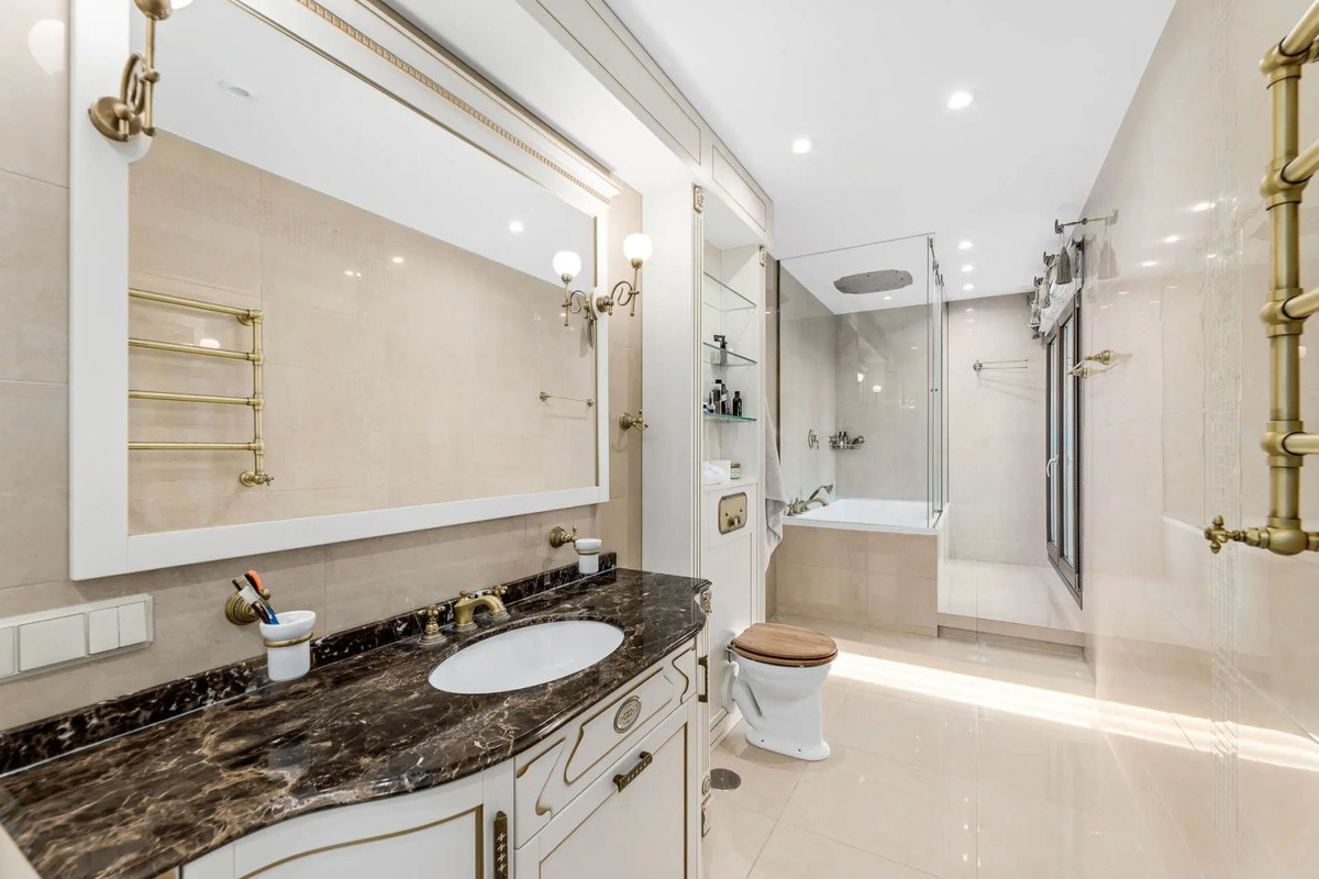 Image {index}: Detached Villa For sale, Benahavís, €1,595,000 [HFM-CL10229]