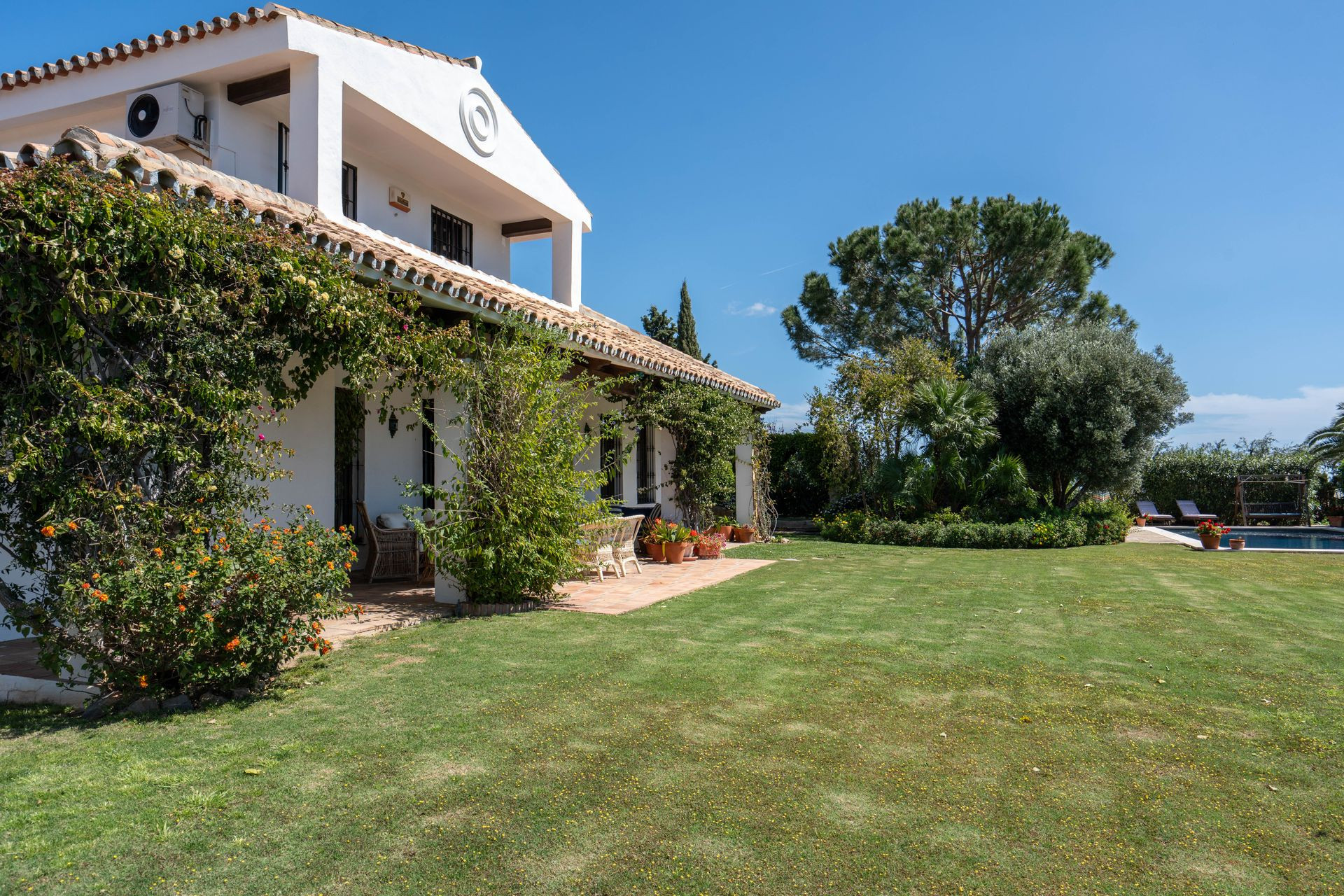 Image {index}: Detached Villa For sale, Mijas Costa, €1,650,000 [HFM-CL10233]