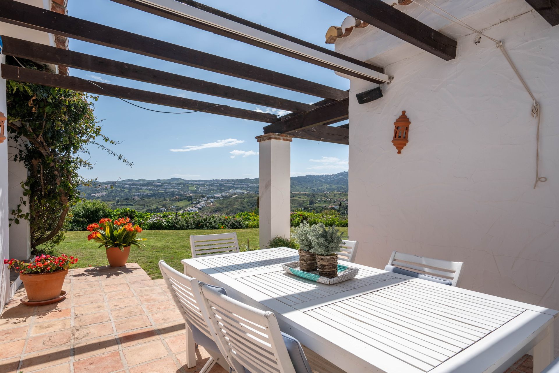 Image {index}: Detached Villa For sale, Mijas Costa, €1,650,000 [HFM-CL10233]