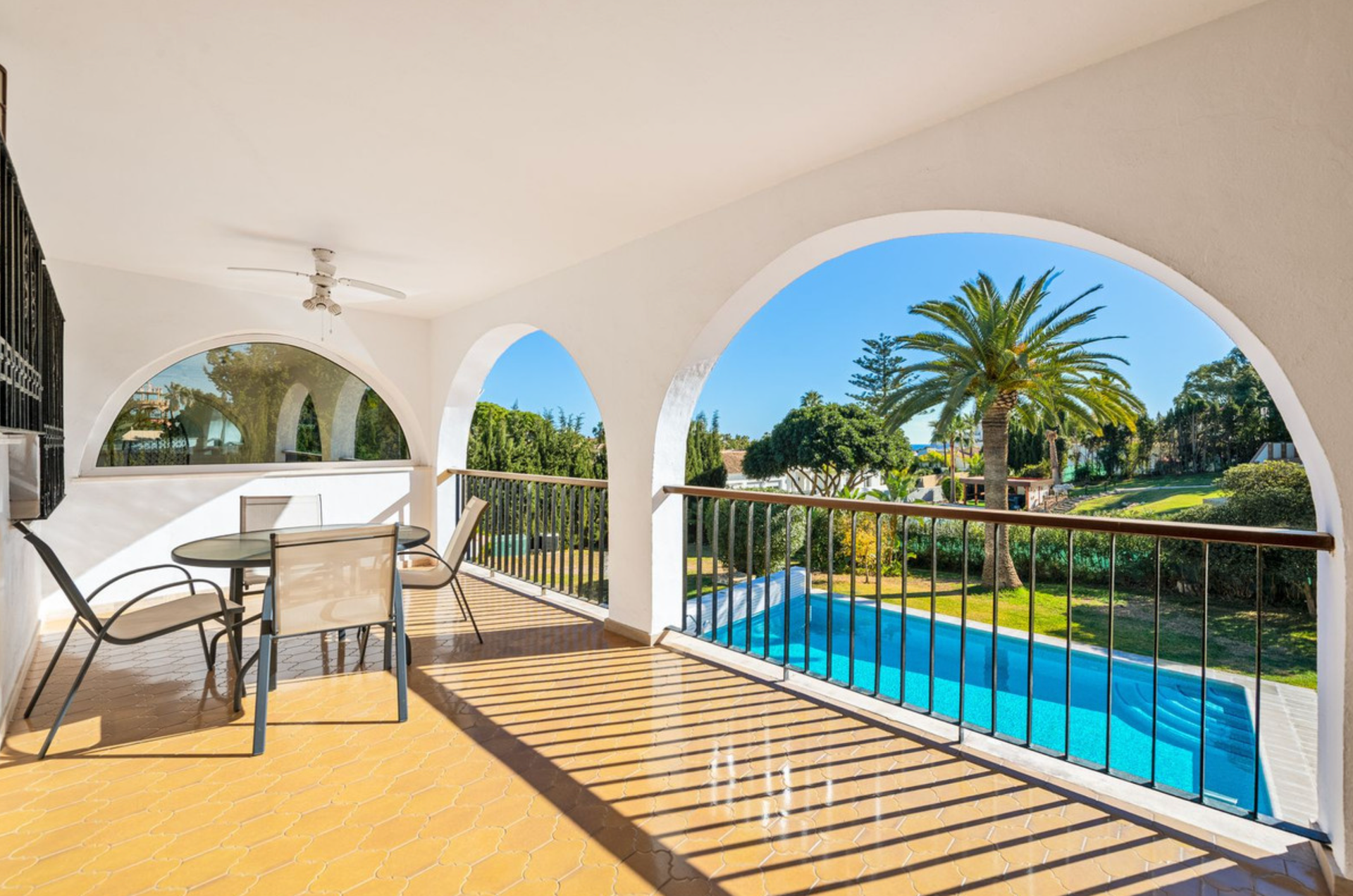 Image {index}: Detached Villa For sale, Estepona, €1,399,000 [HFM-CL10232]