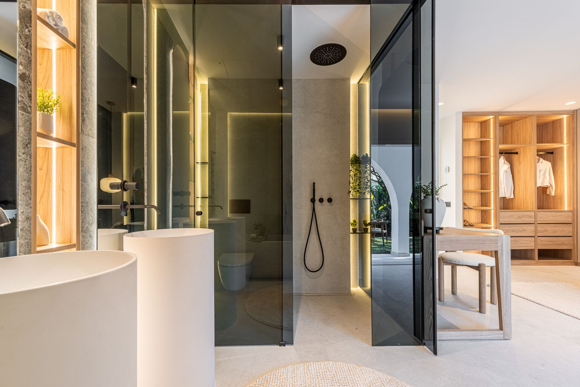 Image {index}: Semi-detached House For sale, Nueva Andalucía, €1,349,000 [HFM-CL10234]