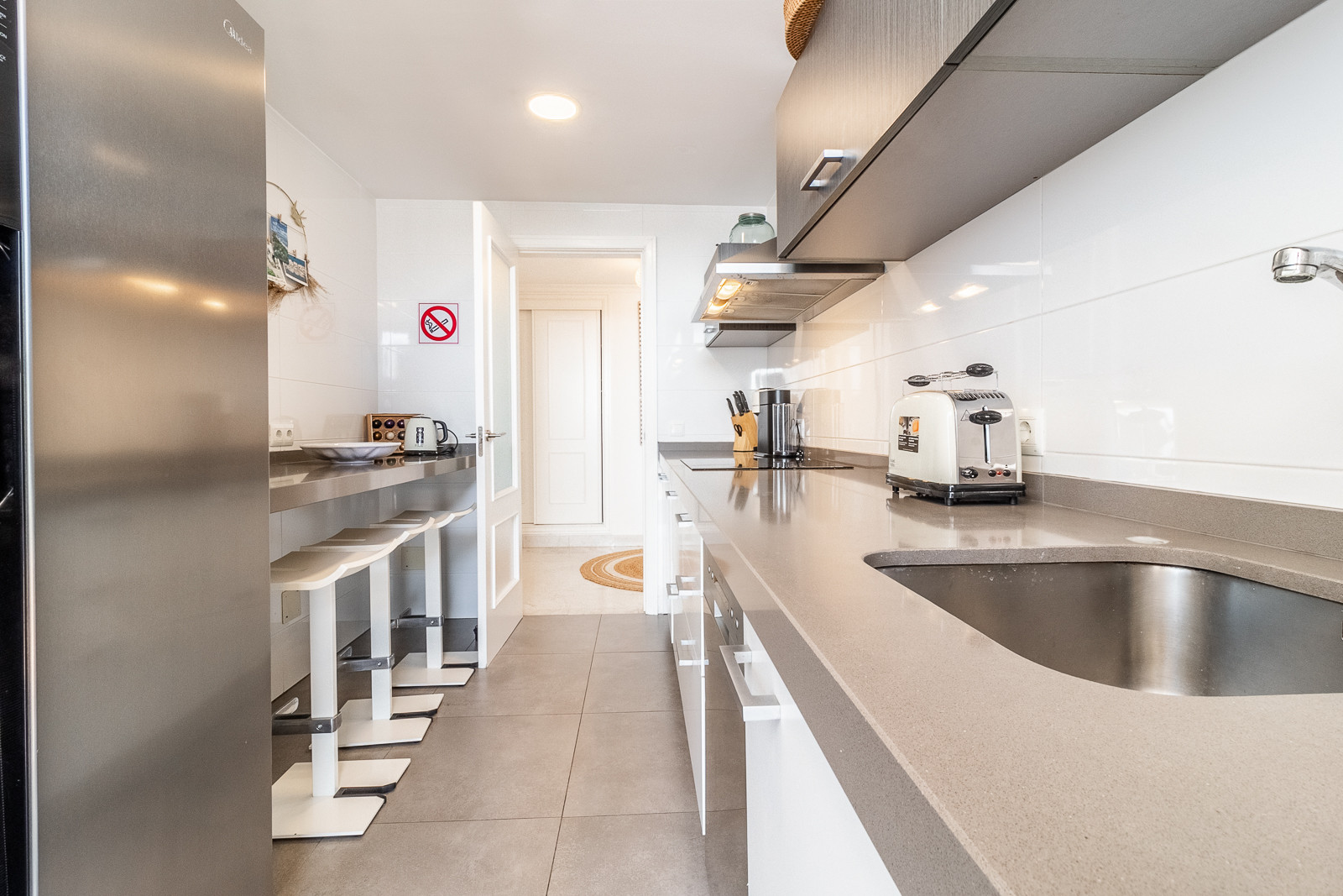 Image {index}: Penthouse For sale, Puerto Banús, €2,300,000 [HFM-CL10220]