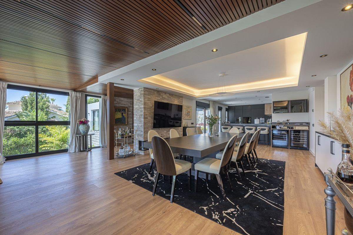 Image 40: detached villa For sale, Marbella, €2,590,000 [HFM-CL10223]