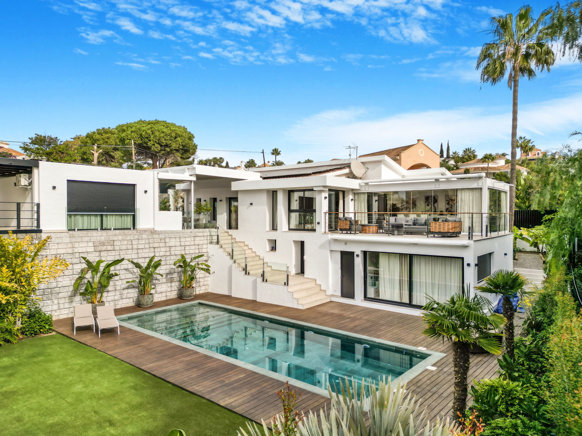 Image 40: detached villa For sale, Marbella, €2,590,000 [HFM-CL10223]