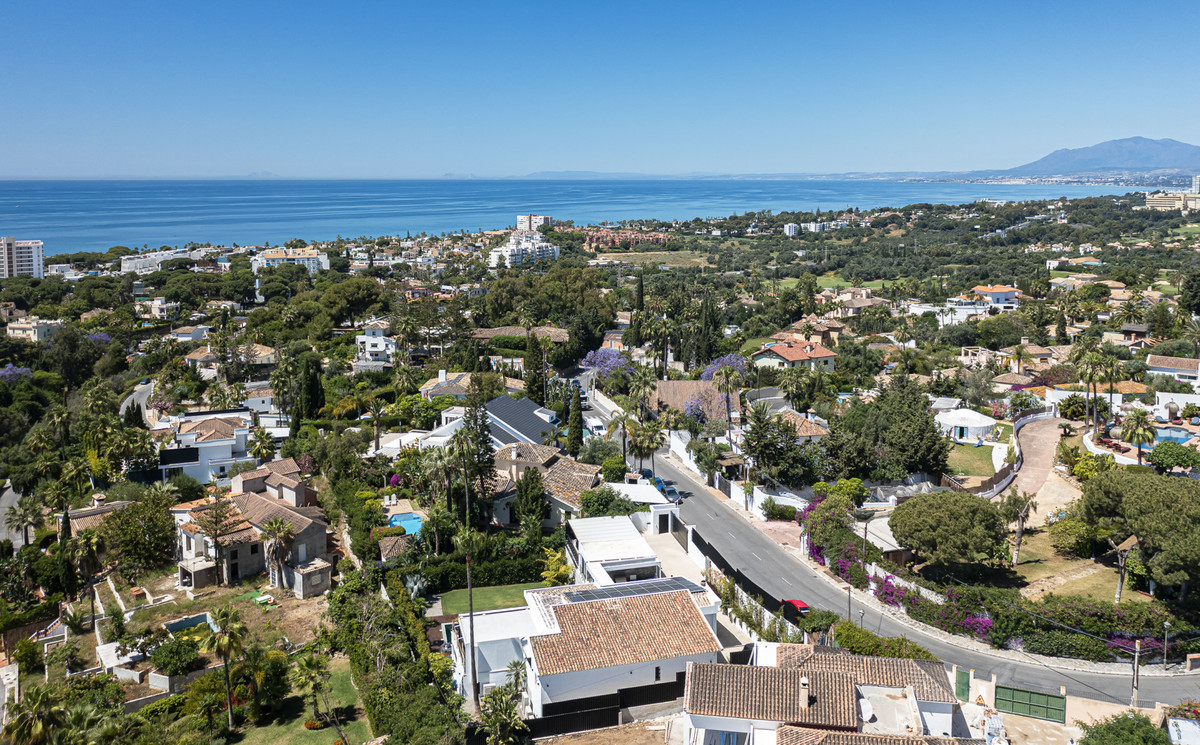 Image 40: detached villa For sale, Marbella, €2,590,000 [HFM-CL10223]