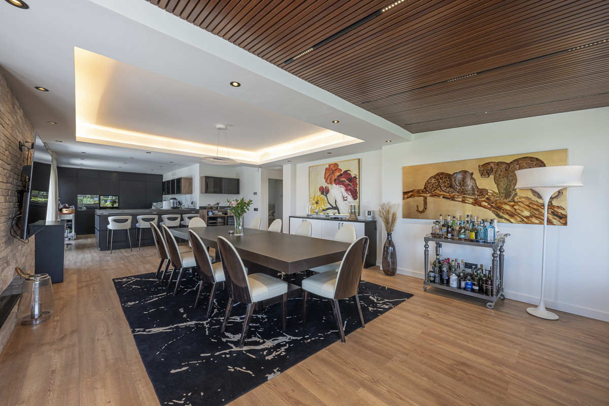 Image 40: detached villa For sale, Marbella, €2,590,000 [HFM-CL10223]