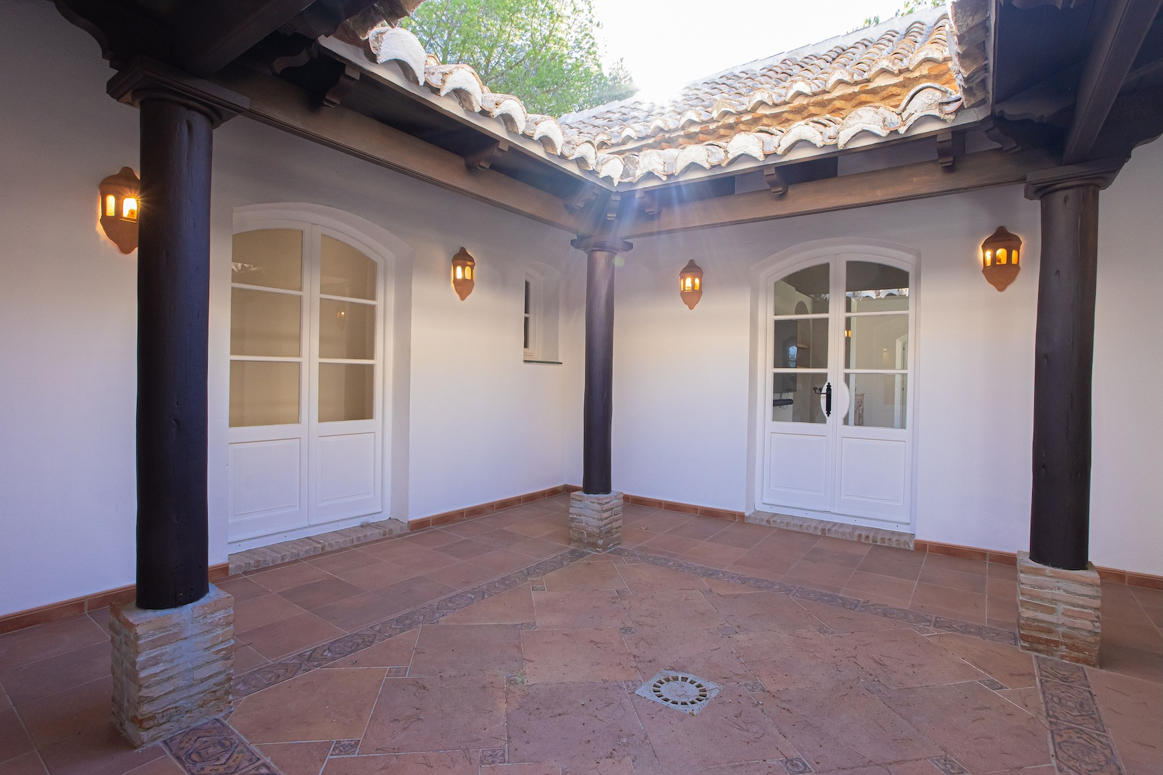 Image 34: detached villa For sale, Estepona, €2,495,000 [HFM-CL10222]