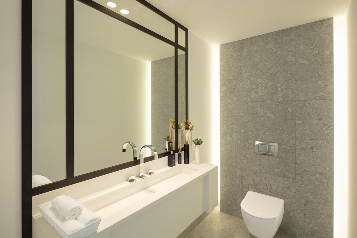 Image 45: detached villa For sale, Nueva Andalucía, €10,950,000 [HFM-C40244]